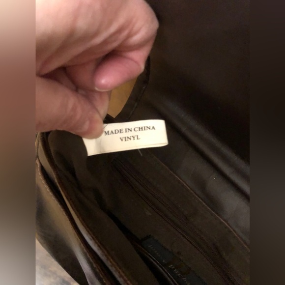 Classic Dark Brown Vegan Leather Vinyl Shoulder Bag with wallet Jenny Buchanan - Picture 7 of 12